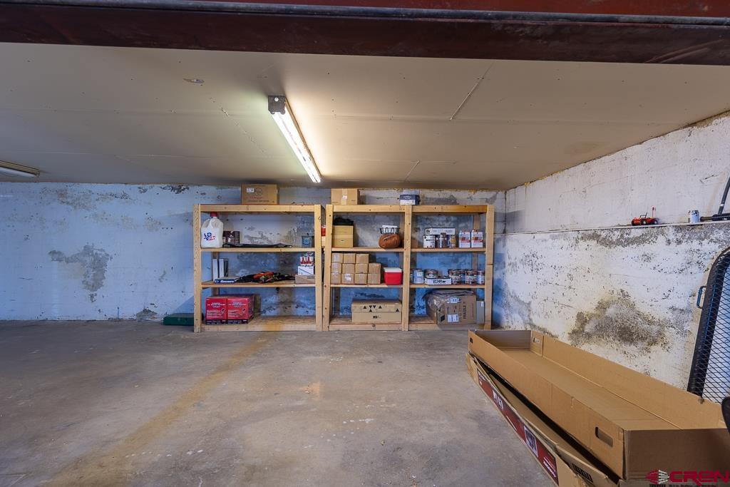 27 S Broadway Property Photo 15