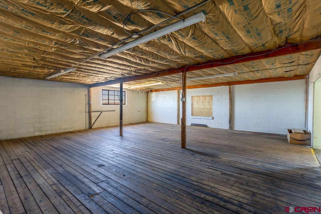 27 S Broadway Property Photo 26