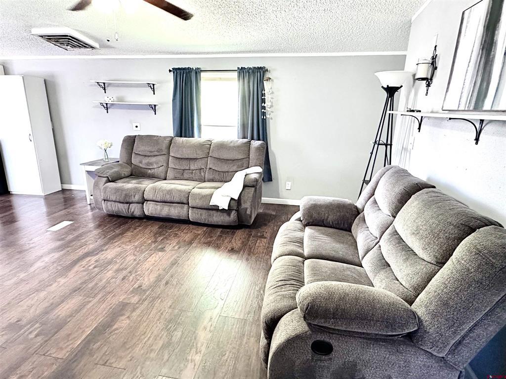 62880 Lasalle Property Photo 8