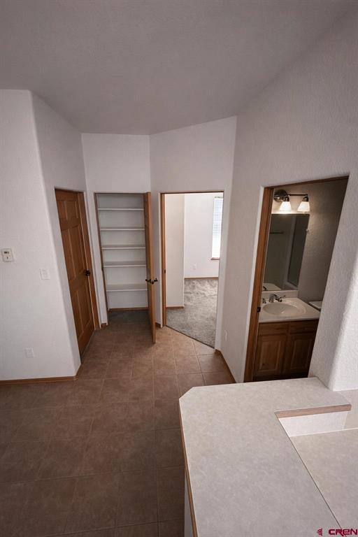 235 N Chestnut Street Property Photo 11