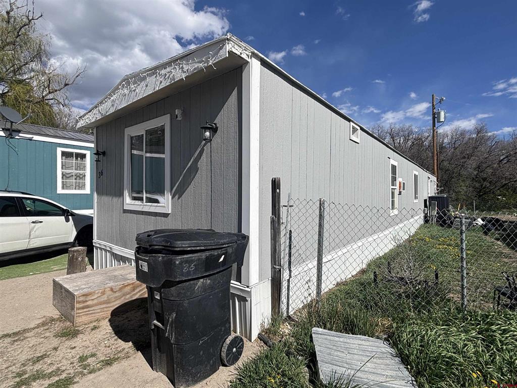 2400 Arroyo Drive Property Photo 2