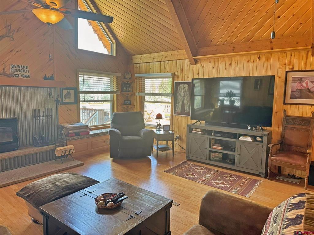 11993 Castle Rock Road Property Photo 12