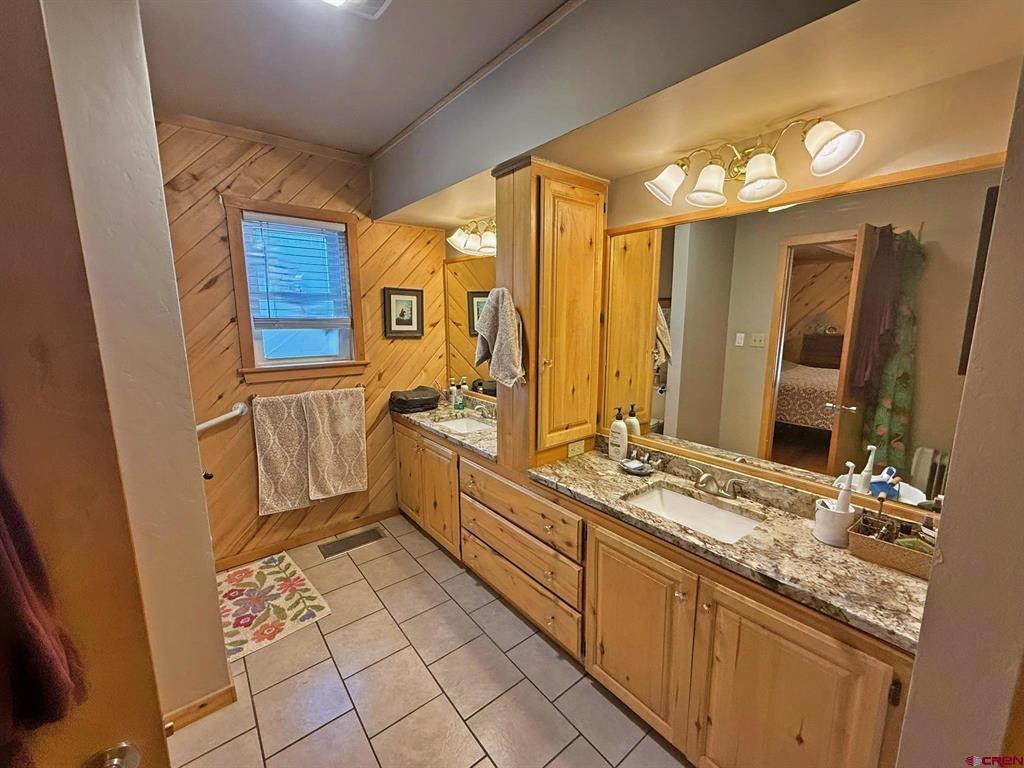 11993 Castle Rock Road Property Photo 17