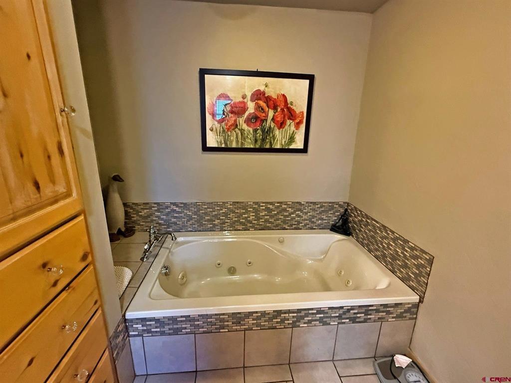 11993 Castle Rock Road Property Photo 18