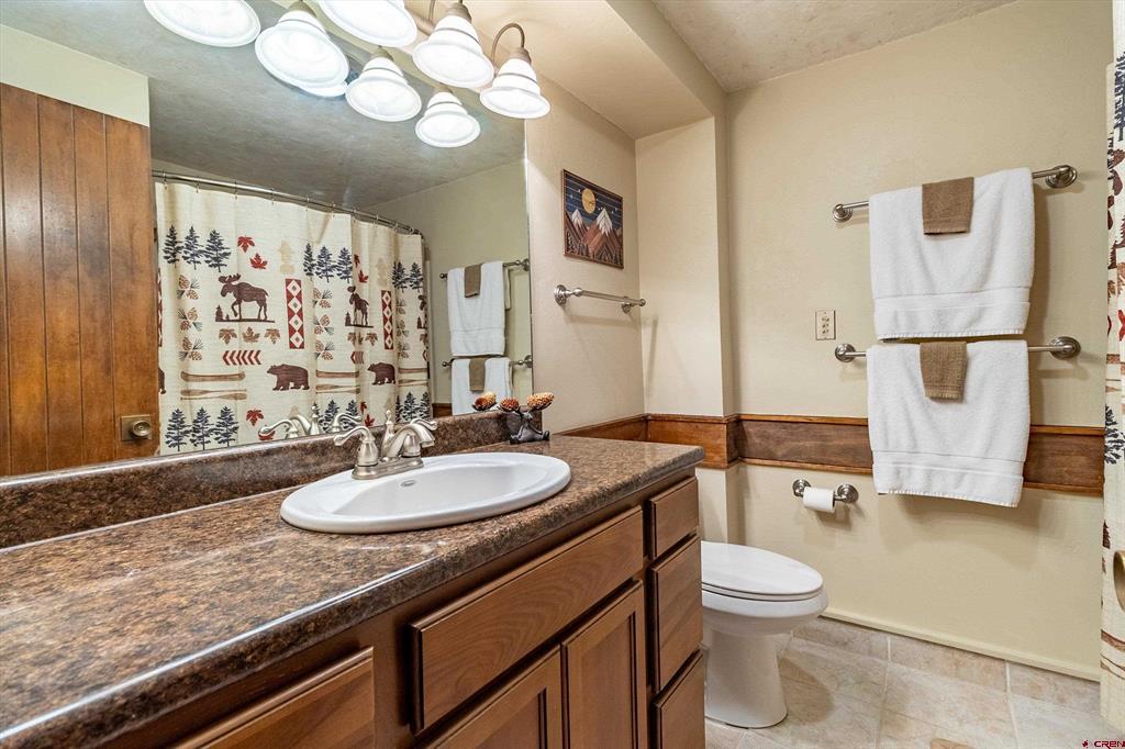 314 N Tamarron Dr Property Photo 13