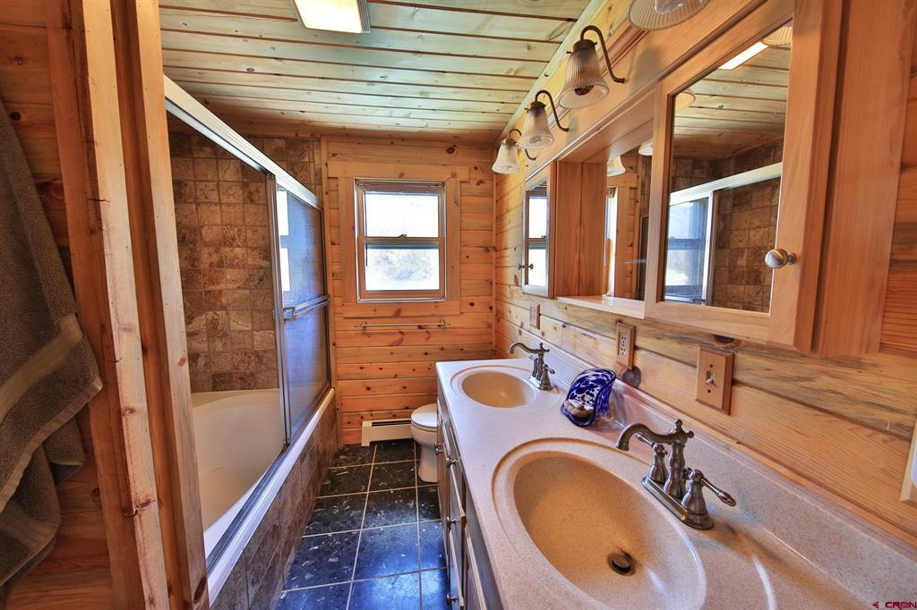 10822 60 3/4 Road Property Photo 21