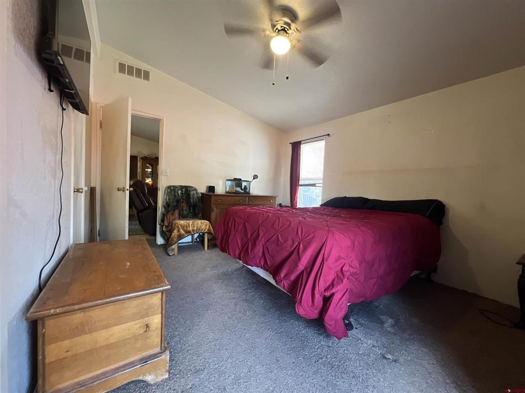 115 Surrey Drive Property Photo 17