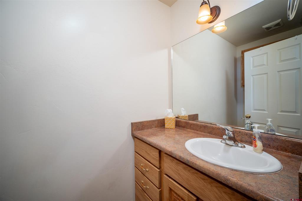 811 Olmstead Lane Property Photo 8