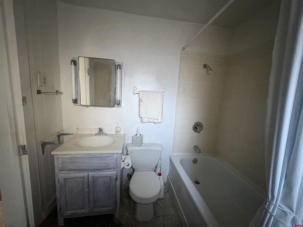 501 N Dolores Road Property Photo 6