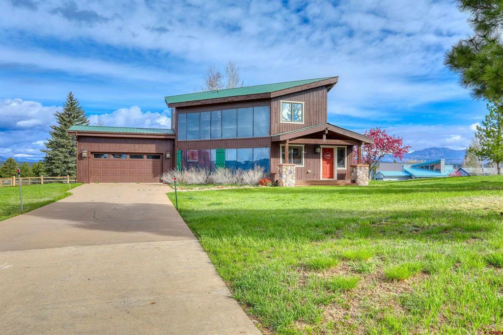 631 Lakeside Drive Property Photo 3