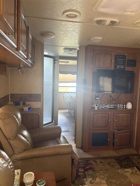 106 Apple Court Property Photo 13