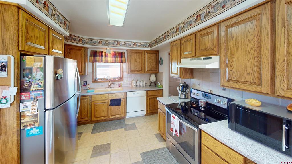 19065 County Road 20 Property Photo 10