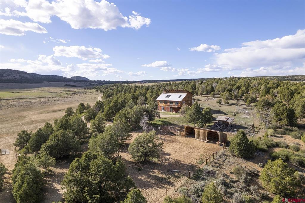 7454 Road 37 Road Property Photo 1