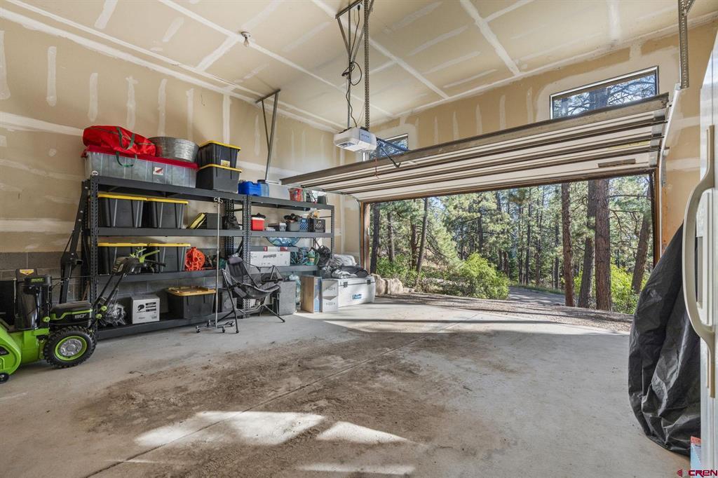 1175 Pine Tree Drive Property Photo 24