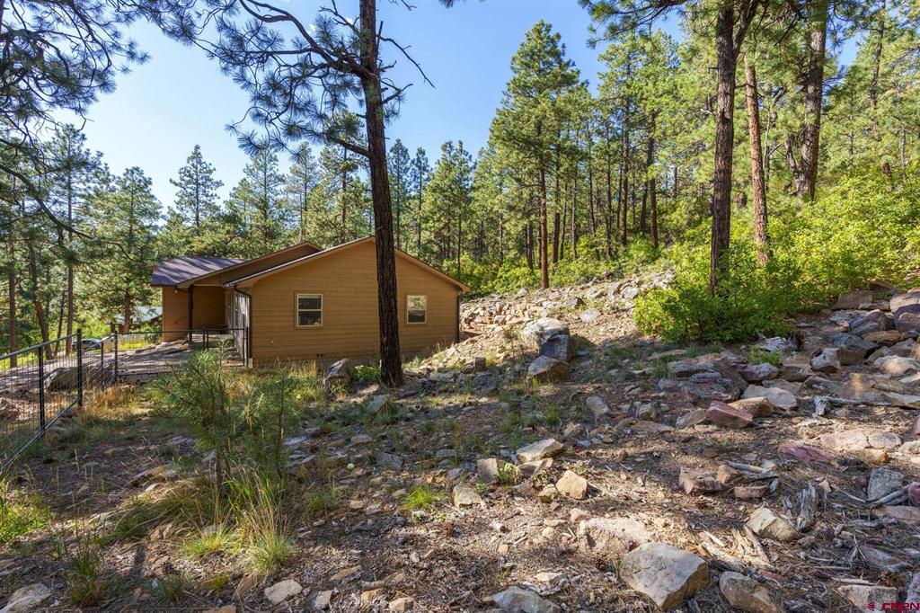 1175 Pine Tree Drive Property Photo 28