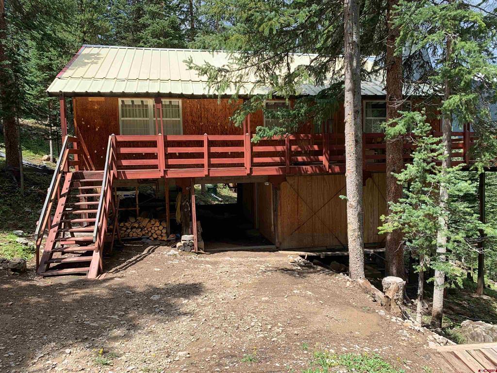 1040 Bronco View Lane Property Photo 1