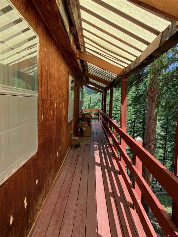 1040 Bronco View Lane Property Photo 4