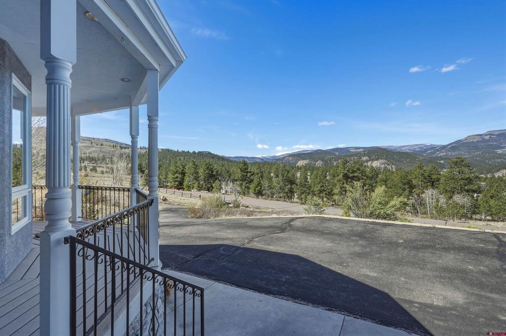 465 Skyline Dr Property Photo 37