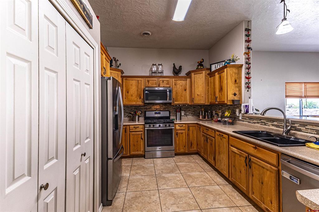 3904 La Joya Drive Property Photo 16