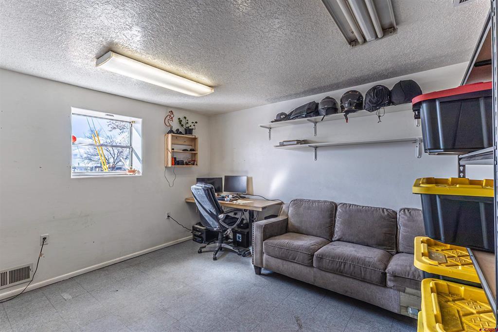 914 Sandstone Avenue Property Photo 31