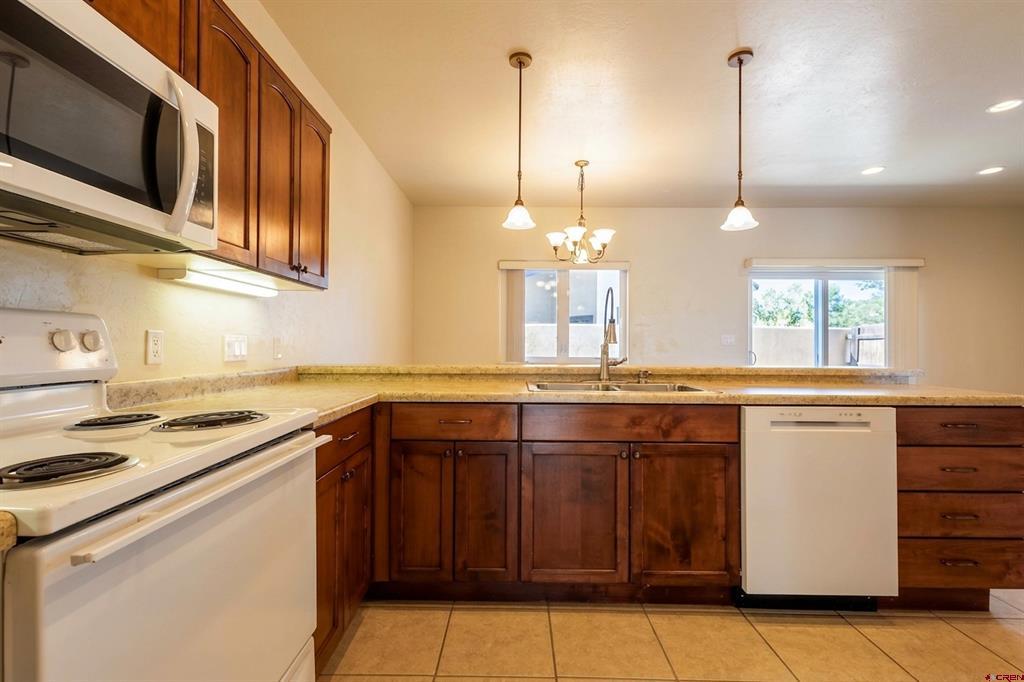 1181 E Montezuma Avenue Property Photo 16