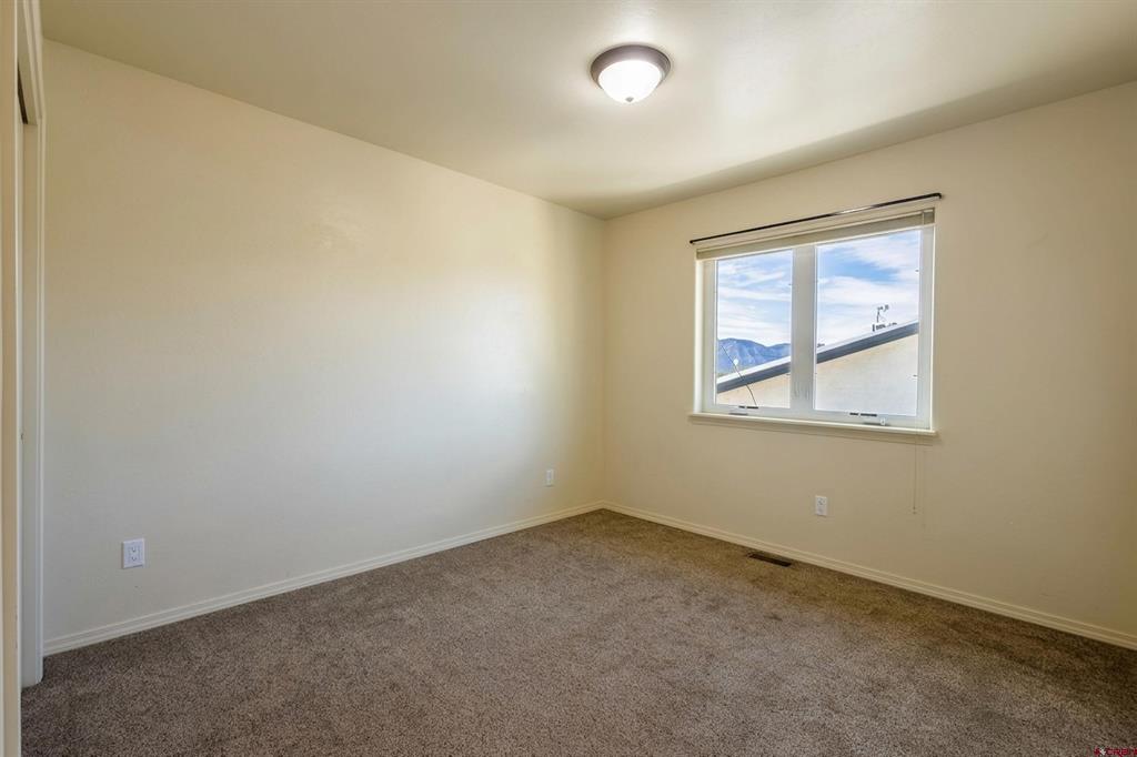 1181 E Montezuma Avenue Property Photo 20