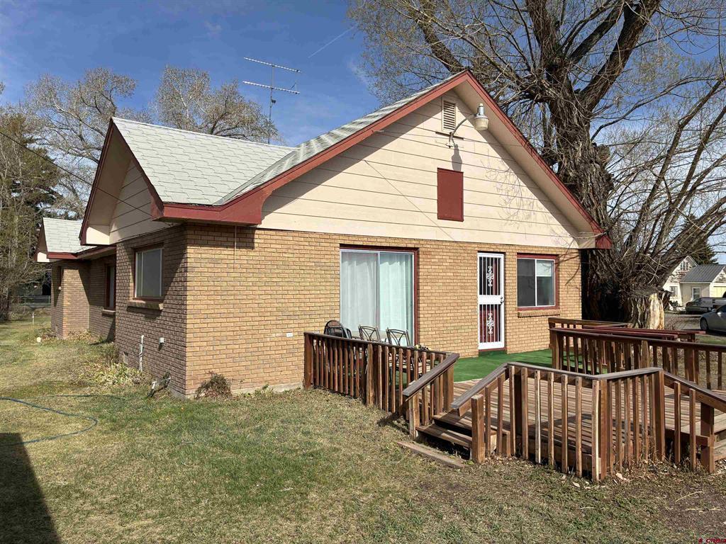 315 Elm Street Property Photo 6
