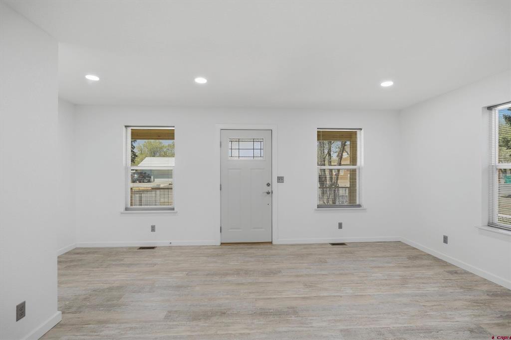 318 Jefferson Street Property Photo 8