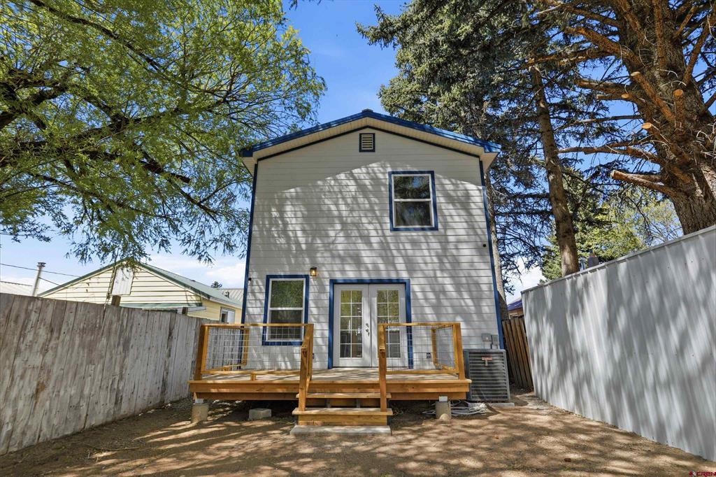 318 Jefferson Street Property Photo 42