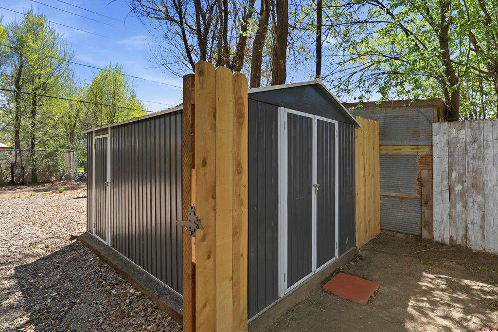 318 Jefferson Street Property Photo 43