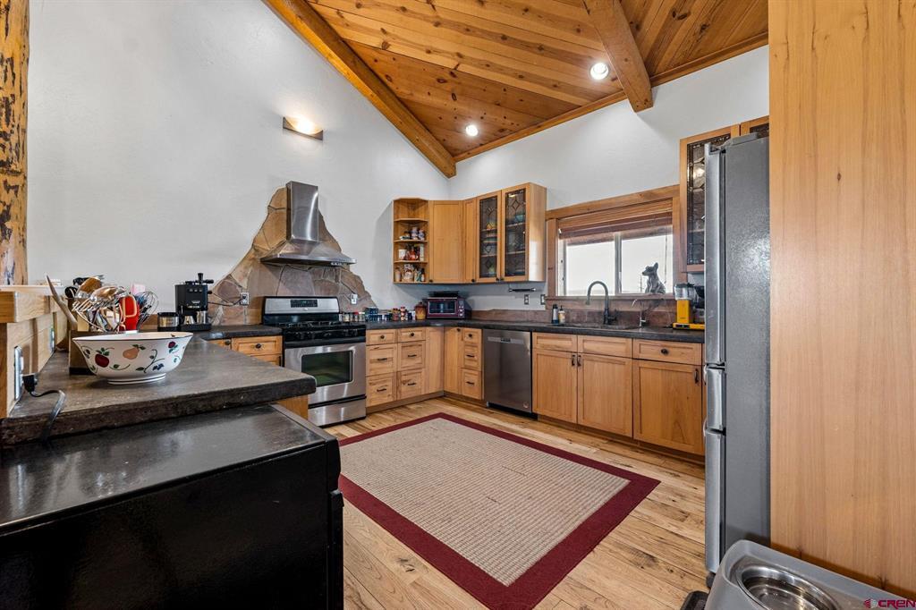 262 Oxford Meadows Drive Property Photo 15