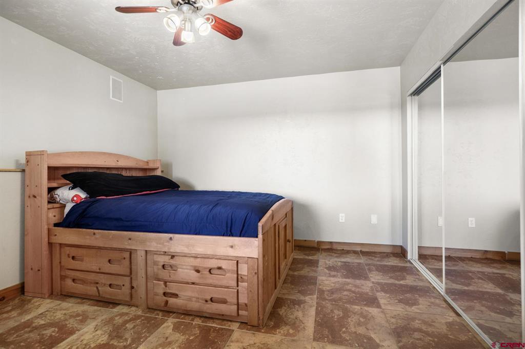 262 Oxford Meadows Drive Property Photo 29