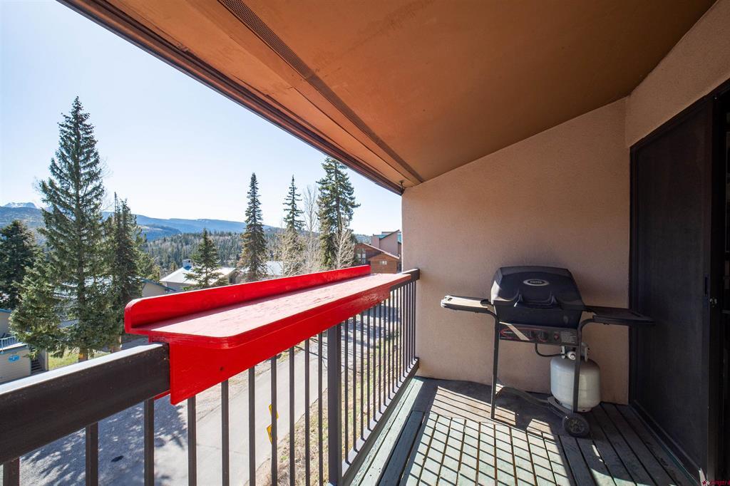 455 Sheol Street Property Photo 20