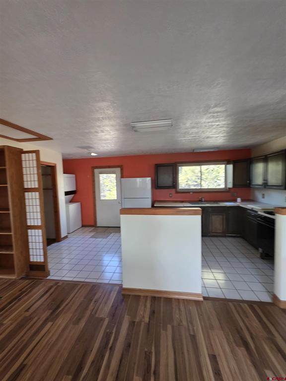3585 & 3586 Alfresco Way Property Photo 4