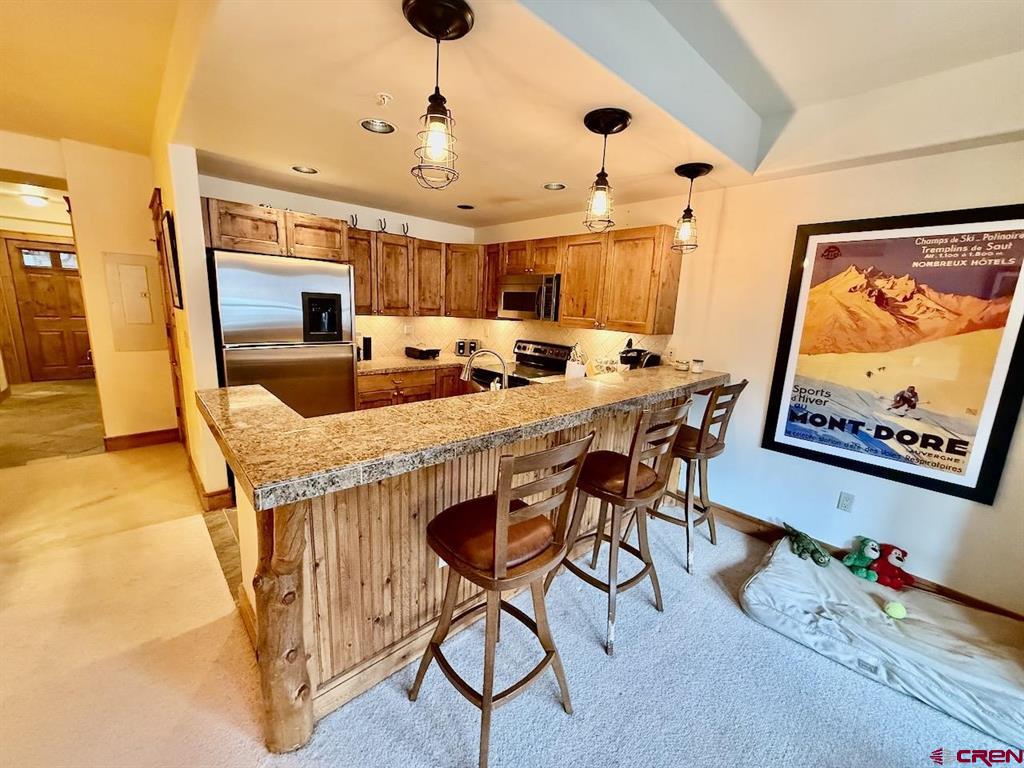 9 Hunter Hill Road Property Photo 12