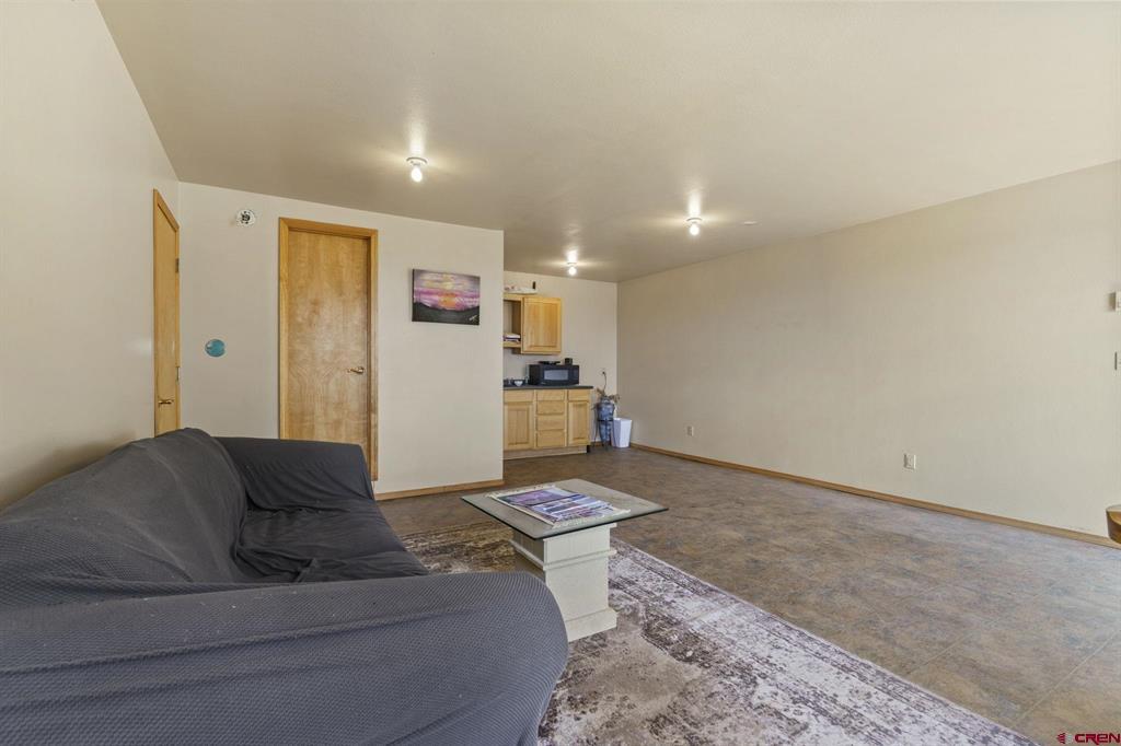 1405 Cougar Way Property Photo 36