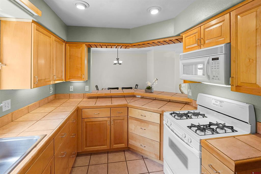 601 Animas View Drive Property Photo 4