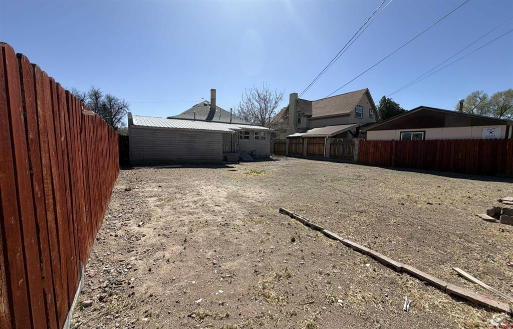 1001 Main Street Property Photo 24