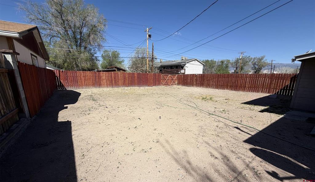 1001 Main Street Property Photo 25