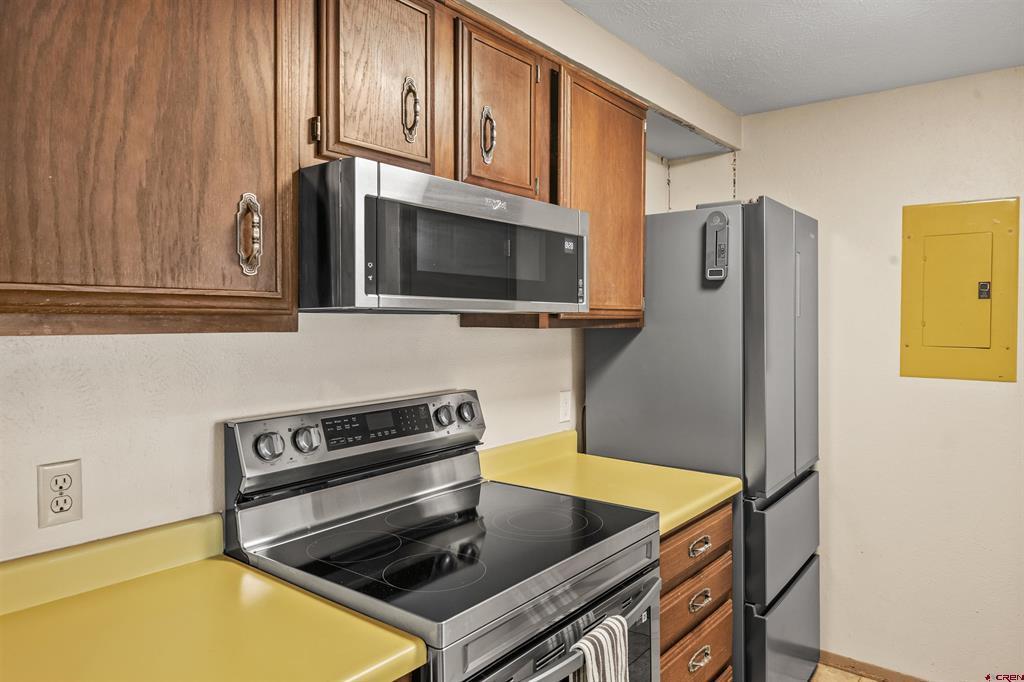 651 Gothic Road Property Photo 14