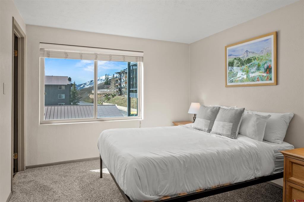 651 Gothic Road Property Photo 17