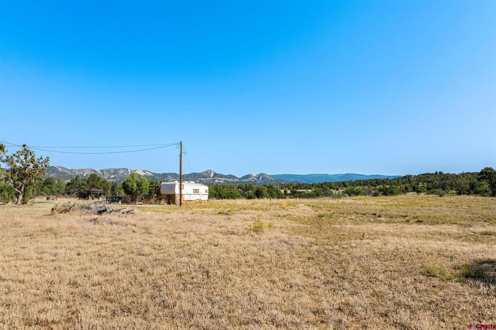 569 Cr 233 Property Photo 13