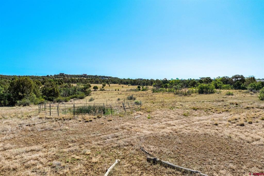 569 Cr 233 Property Photo 21