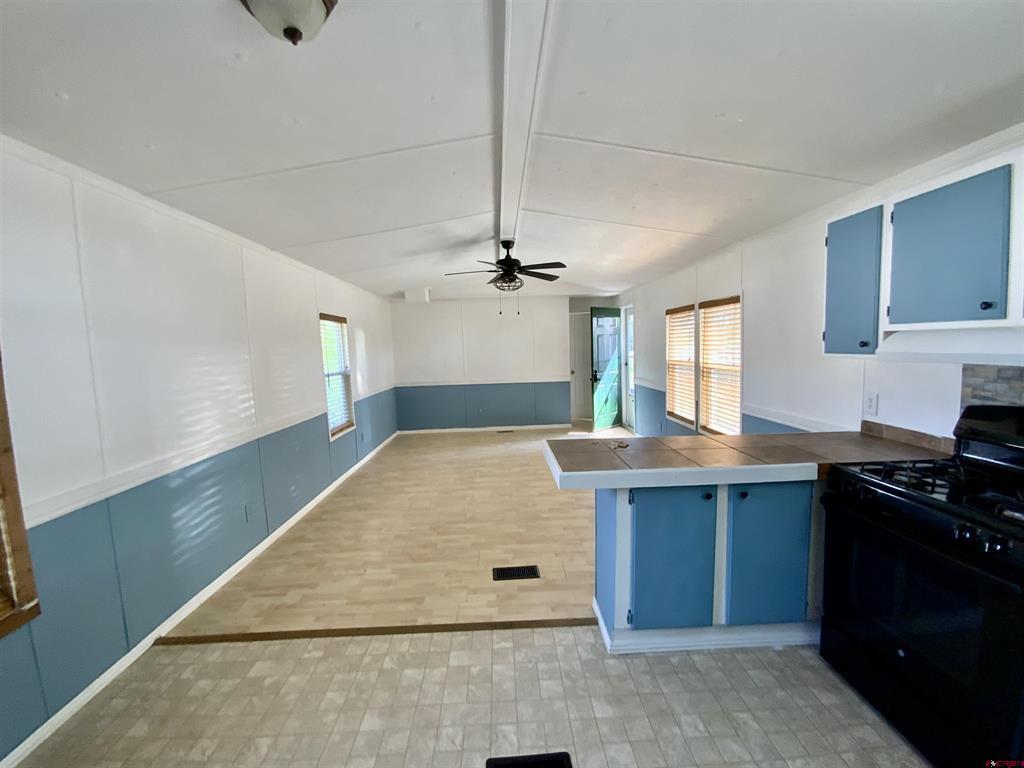 114 Phyllis Lane Property Photo 12