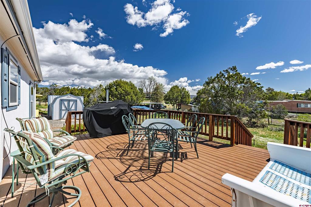 25396 Lone Pine Road Property Photo 10