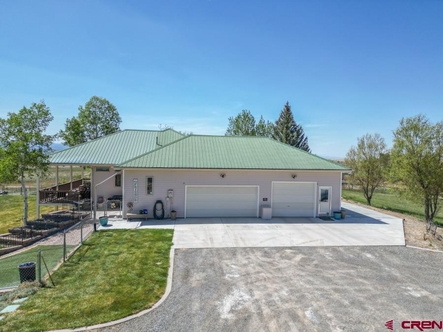 13833 6950 Road Property Photo 7