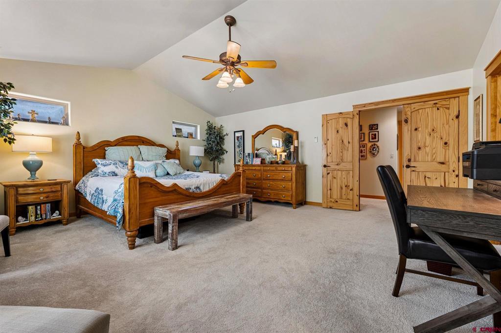 34 El Diente Drive Property Photo 7