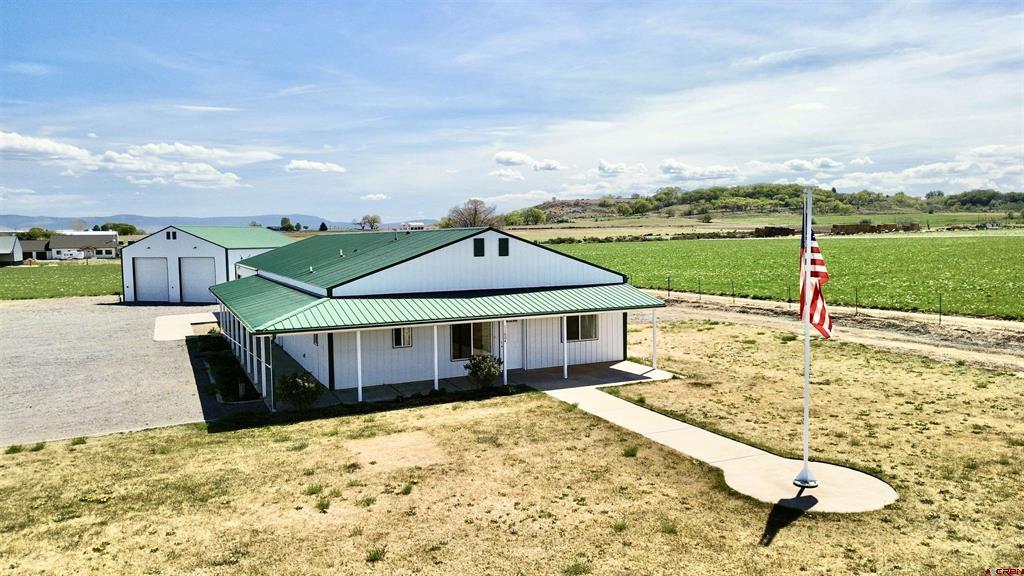 11604 5800 Road Property Photo 4