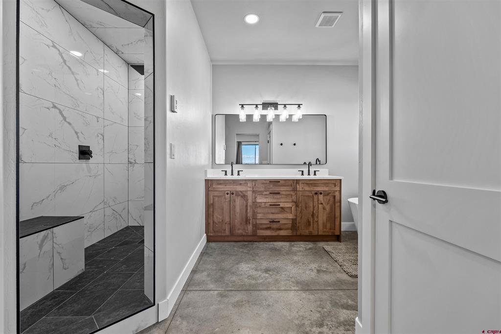 57599 Jig Road Property Photo 23