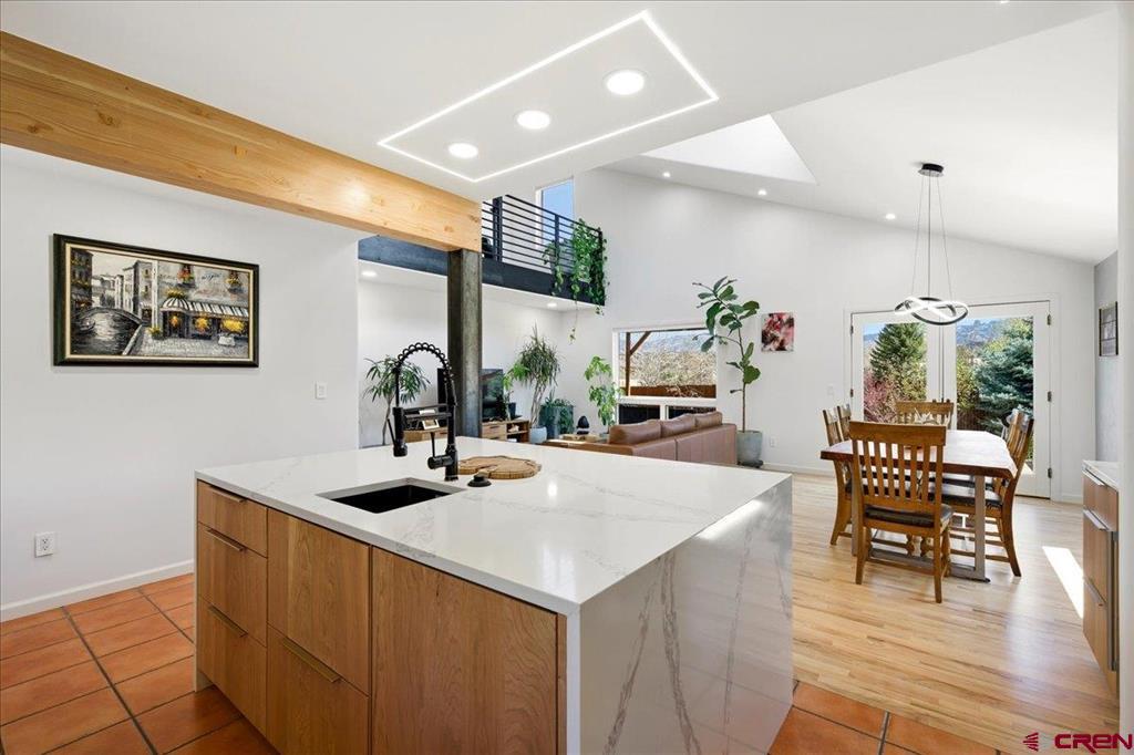 320 S Amelia Street Property Photo 14